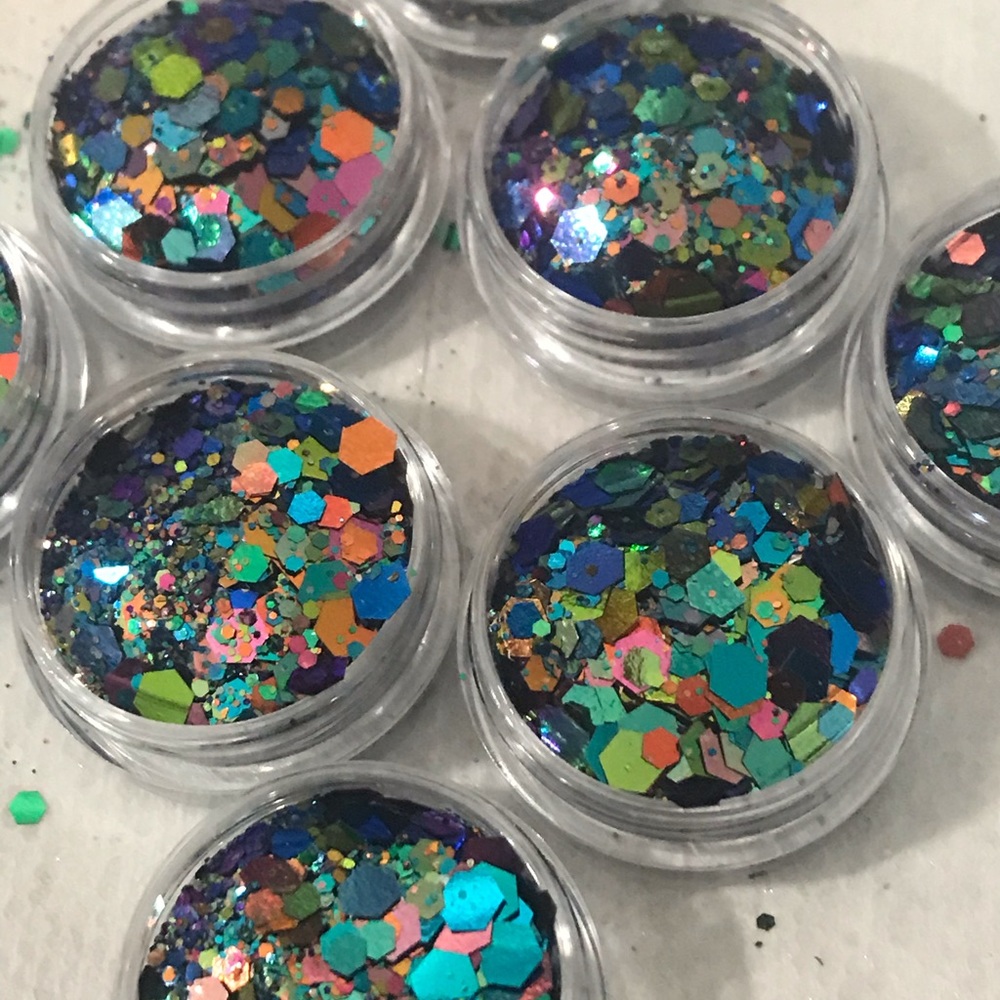 60 pc glitter lot